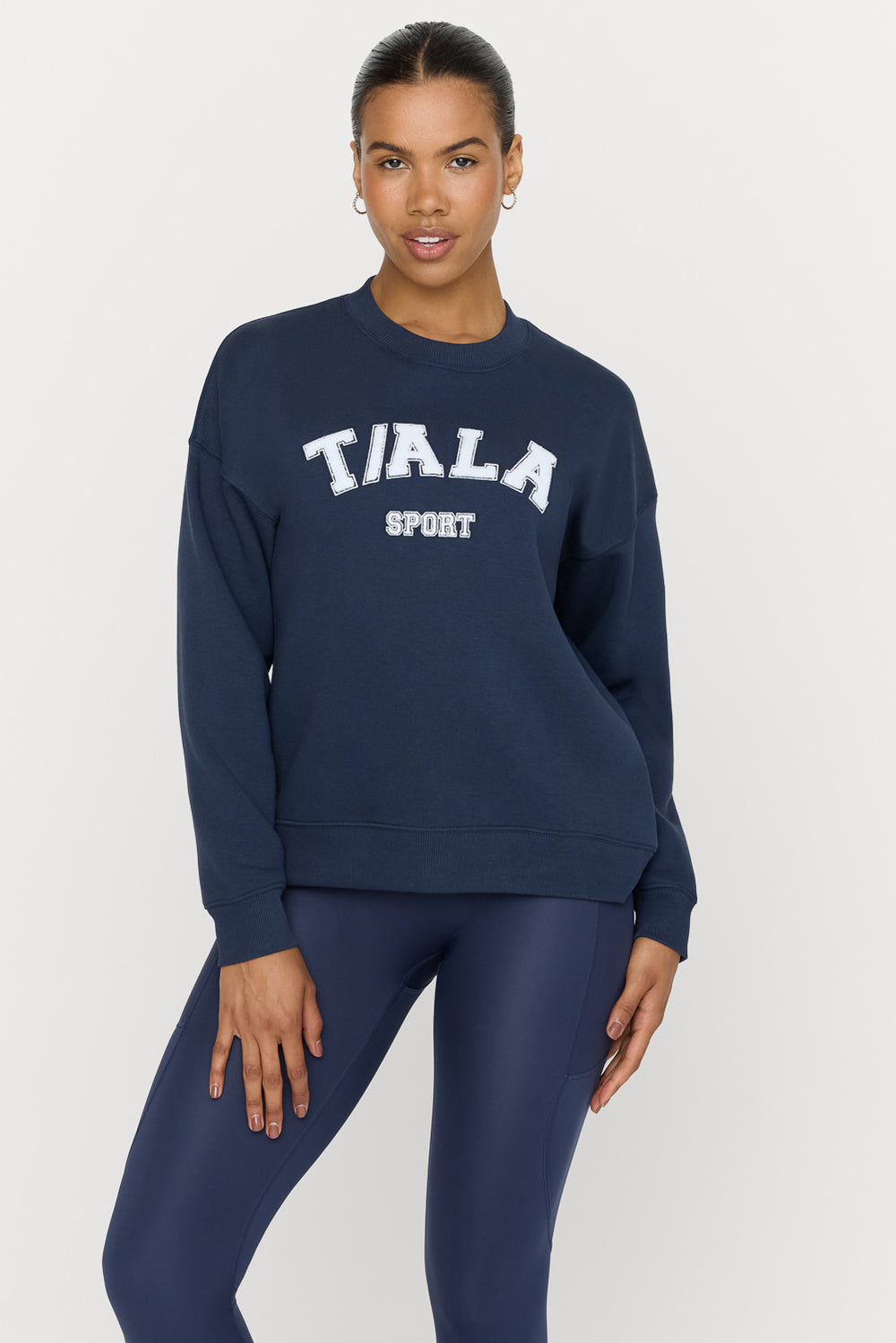 OVERSIZED CLUB SWEATSHIRT - NAVY