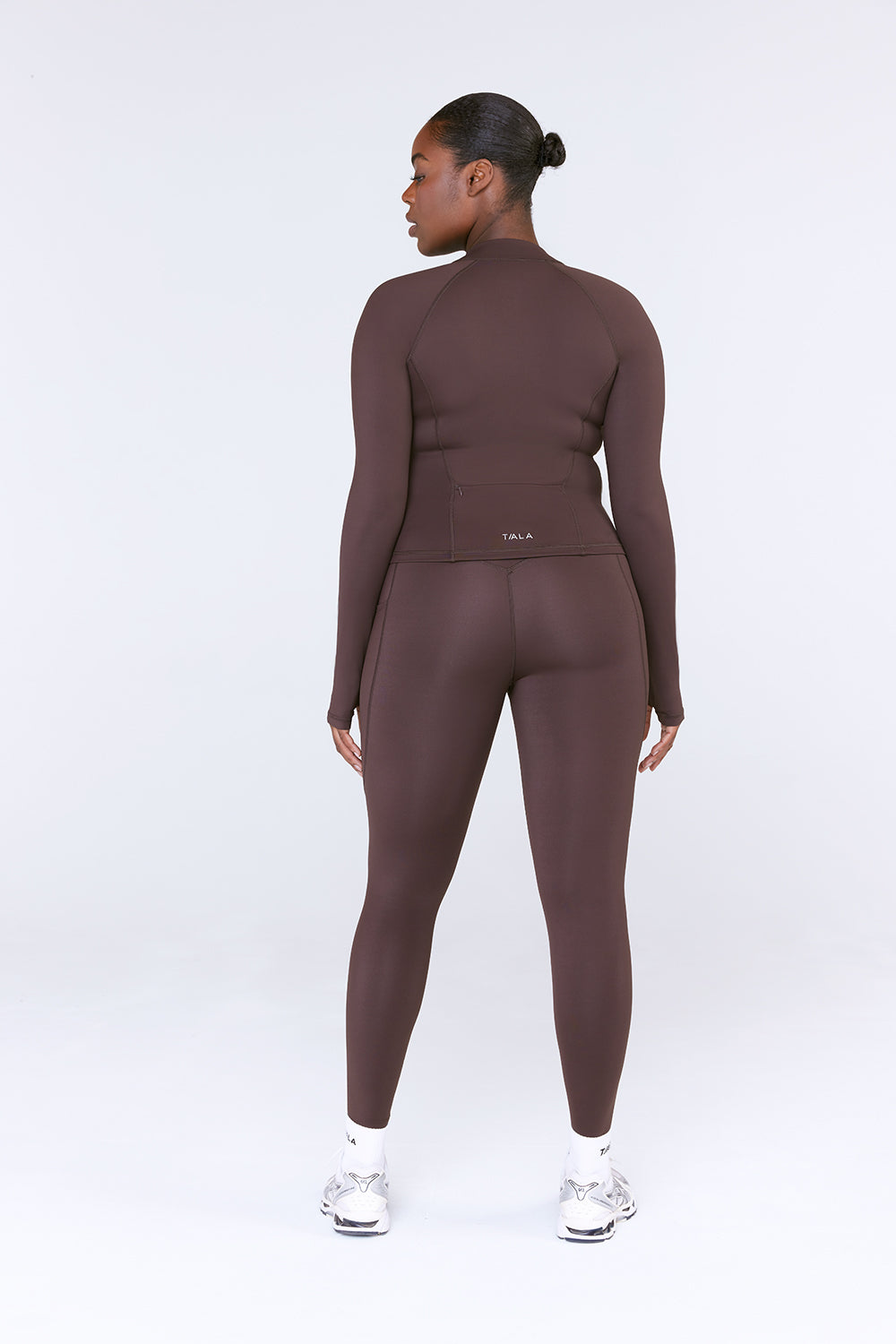 SKINLUXE ZIP THROUGH RUNNING TOP - ESPRESSO