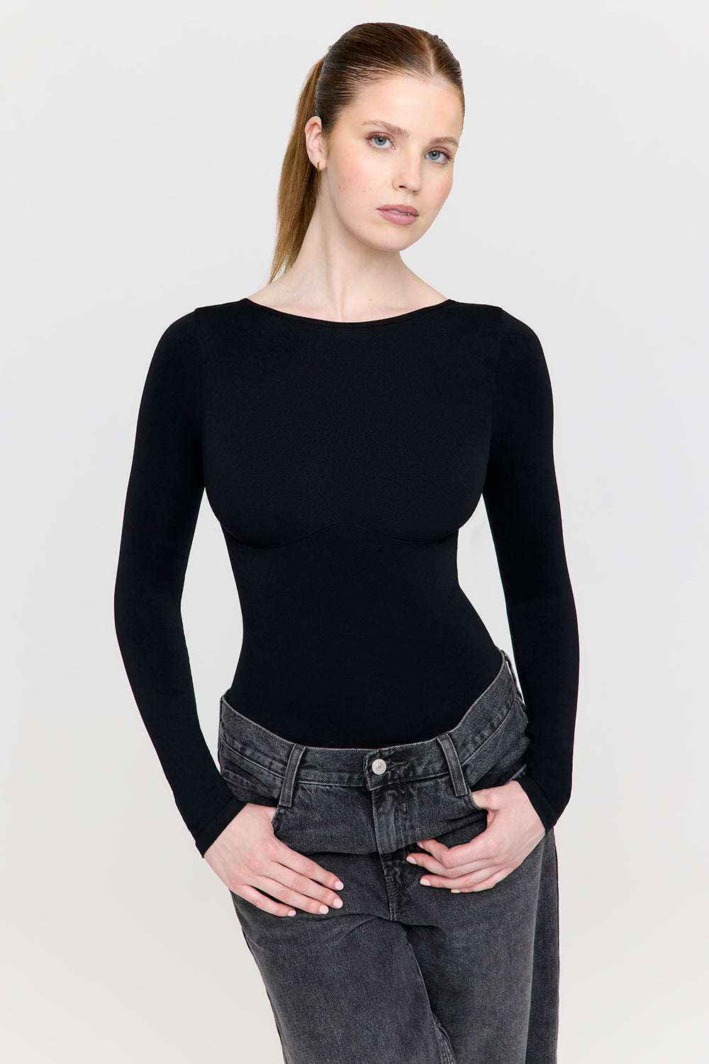 365 CONTOUR LONG SLEEVE SHAPING BODYSUIT - SHADOW BLACK