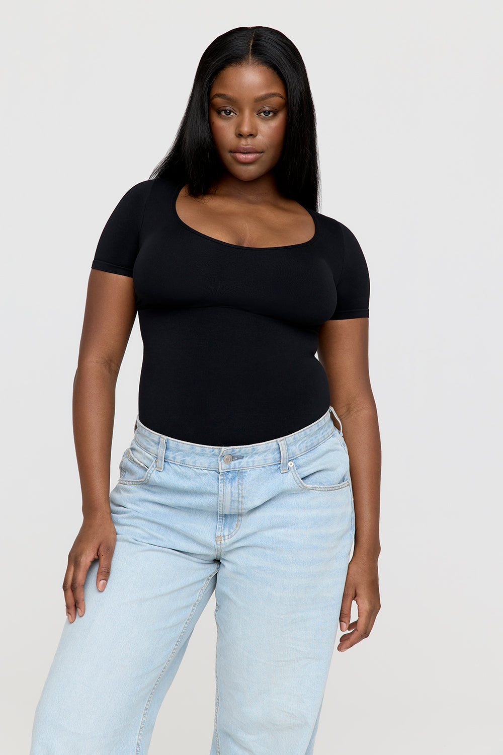 365 CONTOUR SHORT SLEEVE SHAPING BODYSUIT - SHADOW BLACK