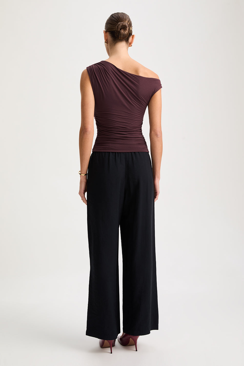 365 ASYMMETRIC RUCHED SIDE TOP - MULLED WINE