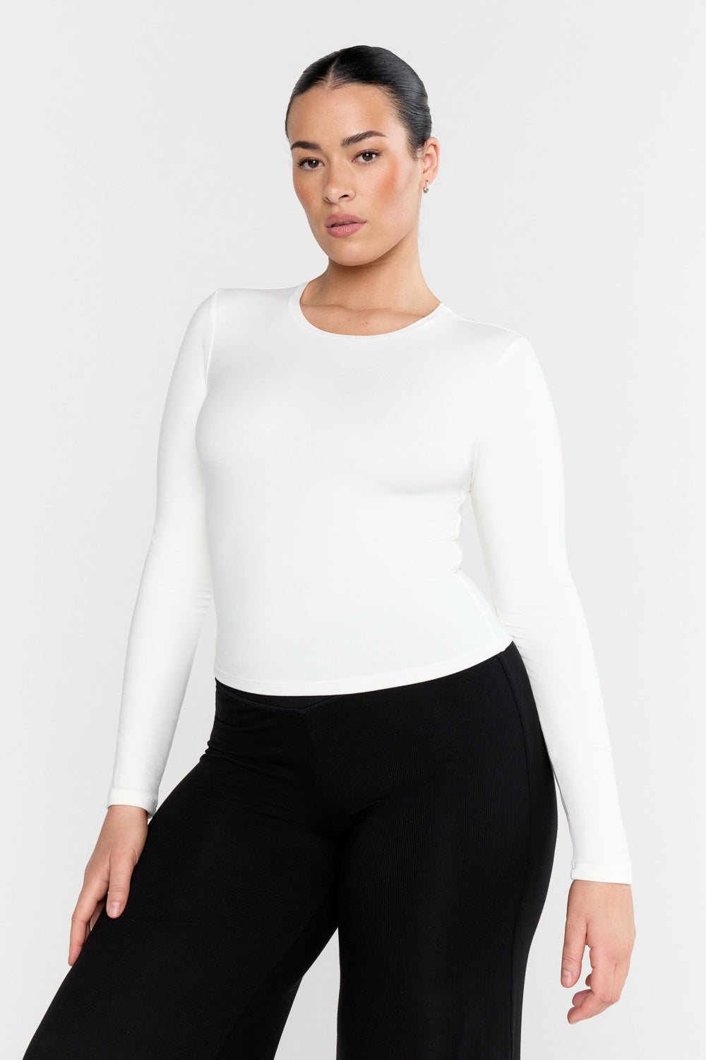 365 SCULPTING LOUNGE LONG SLEEVE TOP - COCONUT MILK