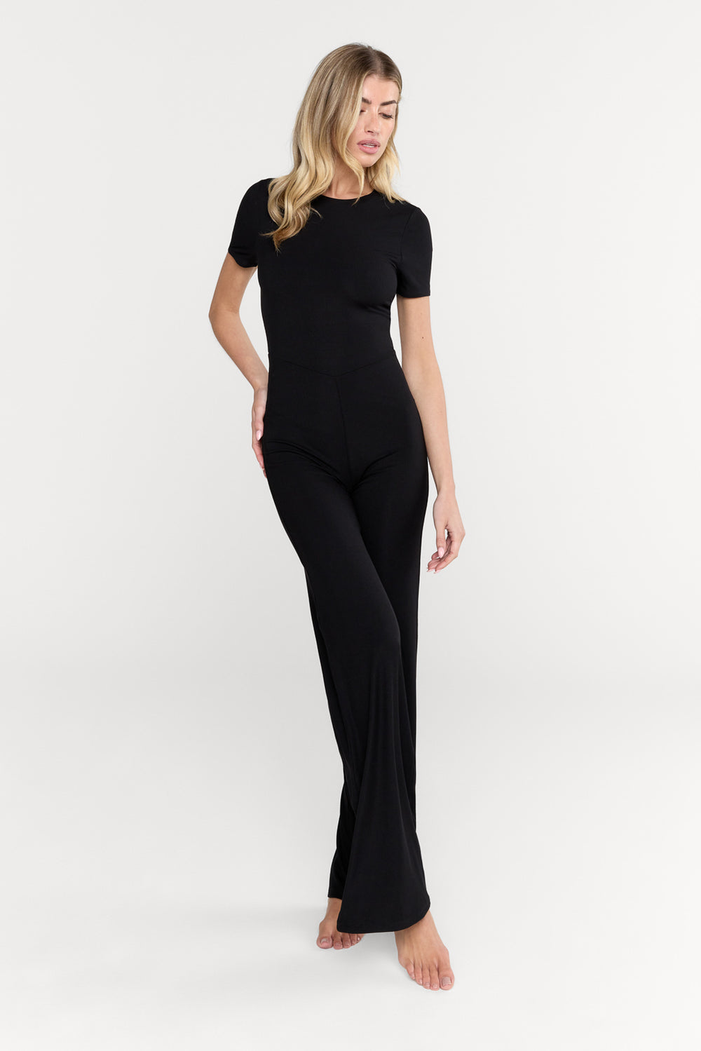 365 SCULPTING LOUNGE SHORT SLEEVE WIDE LEG JUMPSUIT - SHADOW BLACK