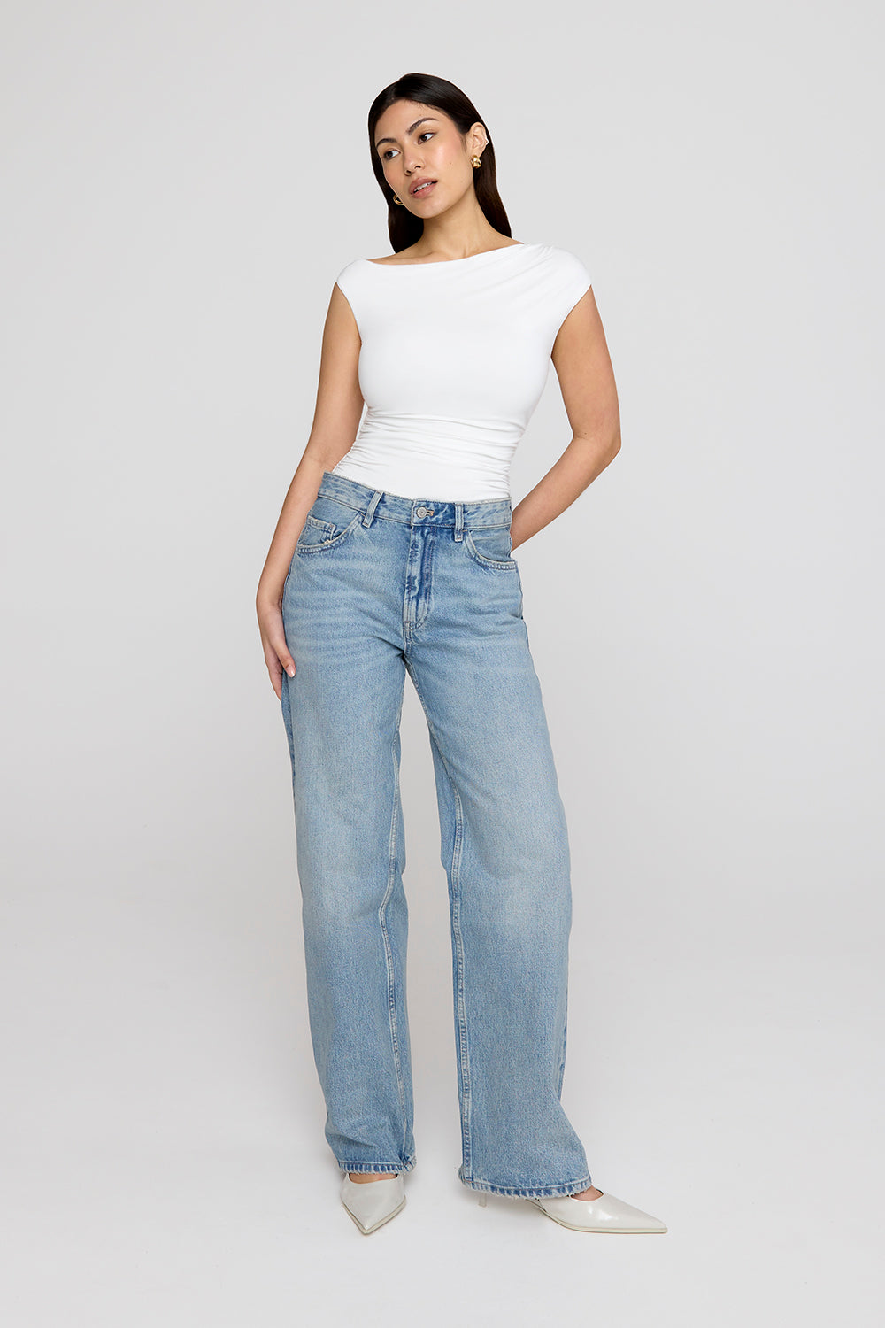 365 ASYMMETRIC RUCHED SIDE TOP - COCONUT MILK