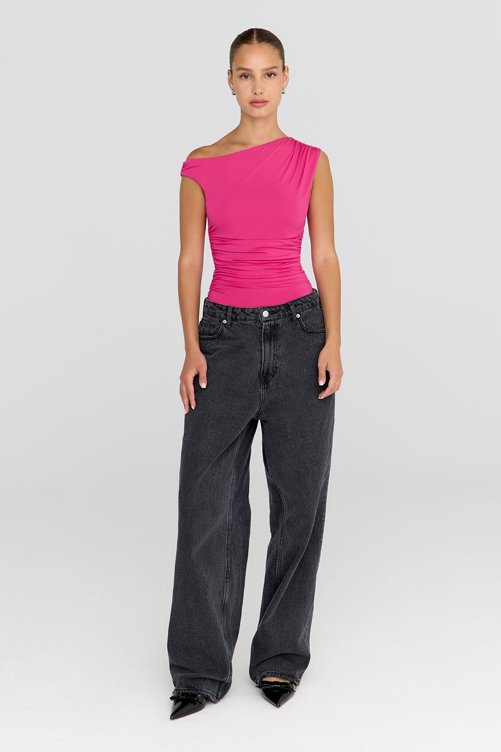 365 ASYMMETRIC RUCHED SIDE TOP - HOT PINK