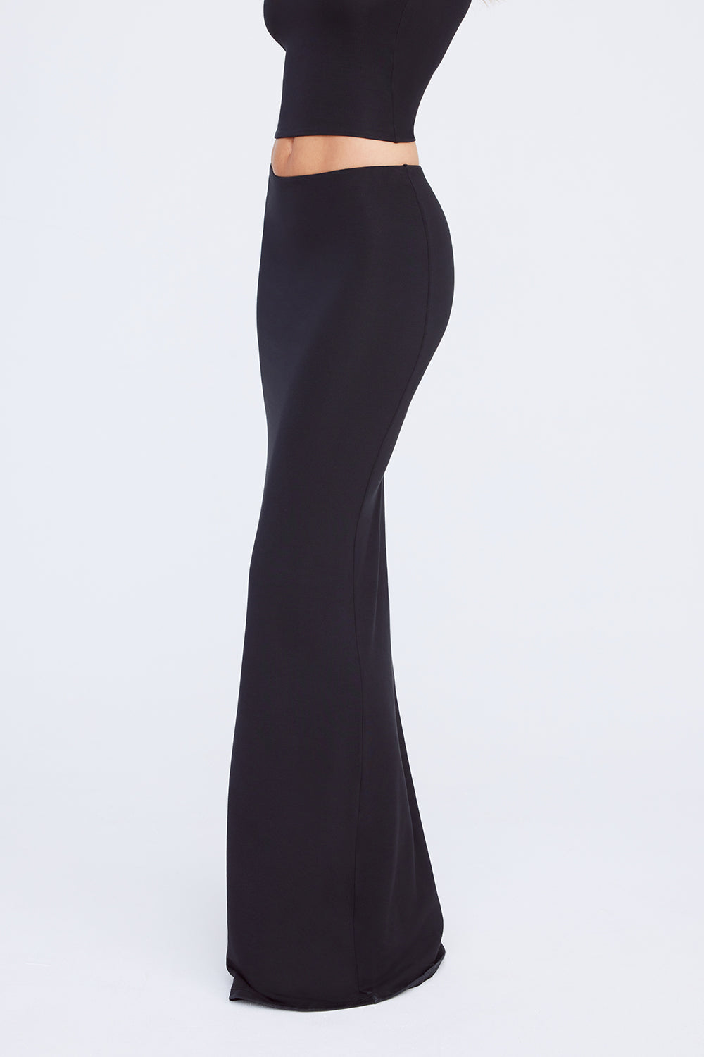 365 MAXI SKIRT - SHADOW BLACK