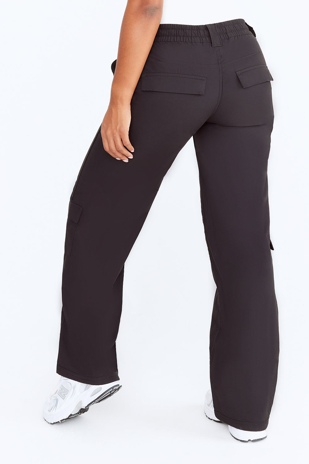 ADJUSTABLE CARGO TROUSER - BLACK