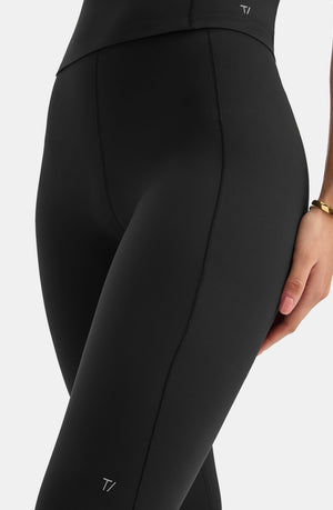 AIRFORM BUILT-IN LIFT LEGGING - BLACK