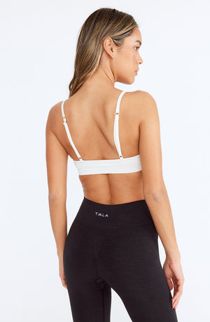 SCULPT SEAMLESS MINI SPORTS BRA - MILK MARL