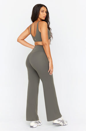 DAYFLEX HIGH WAISTED WIDE LEG YOGA PANT - DARK OLIVE