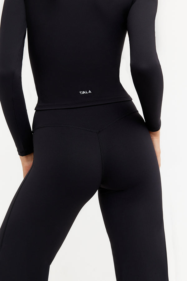 TALA DayFlex Built-in Support V Neck Long Sleeve Top Review - Gymfluencers