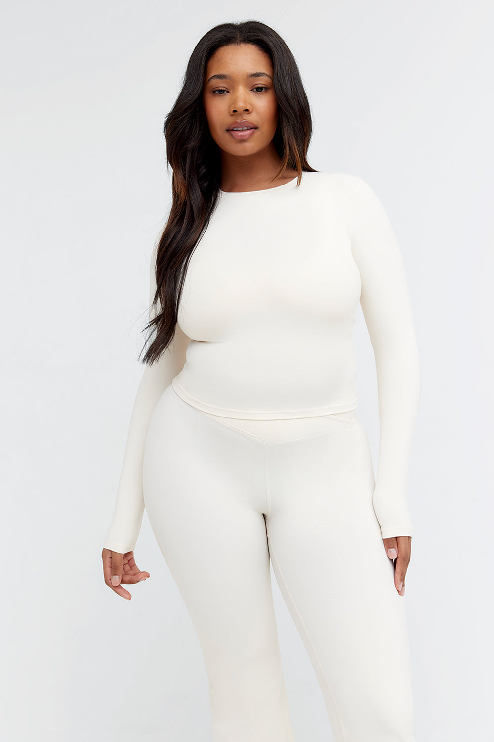 DAYFLEX ESSENTIAL LONG SLEEVE TOP - BUTTERMILK