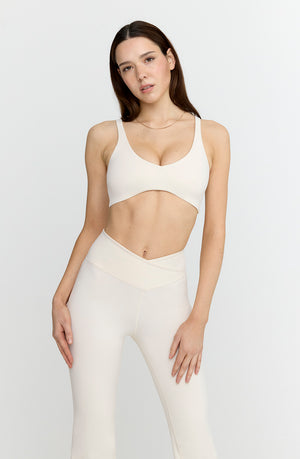 DAYFLEX PUSH-UP SPORTS BRA - BUTTERMILK