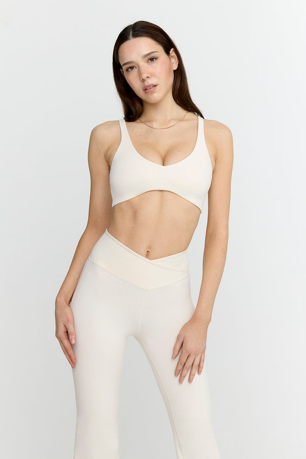 HEART & CORE Women's Larissa Racerback Post-Surgical Bra, White, X-Small :  : Clothing, Shoes & Accessories