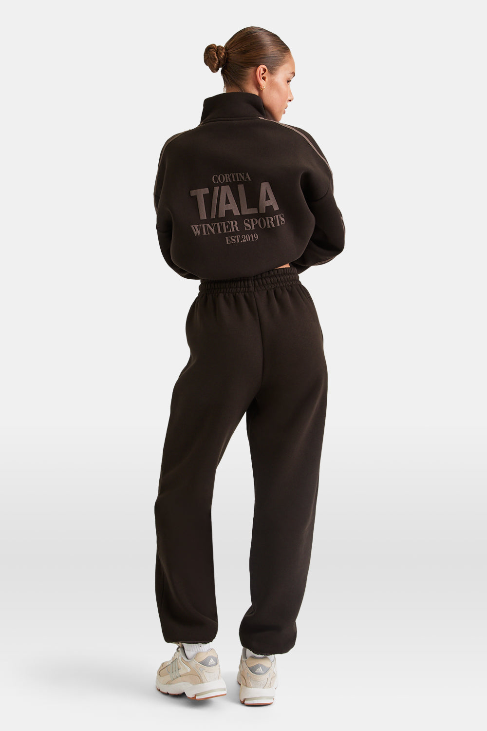 TALA WINTER SPORTS CUFFED JOGGER - AMERICANO