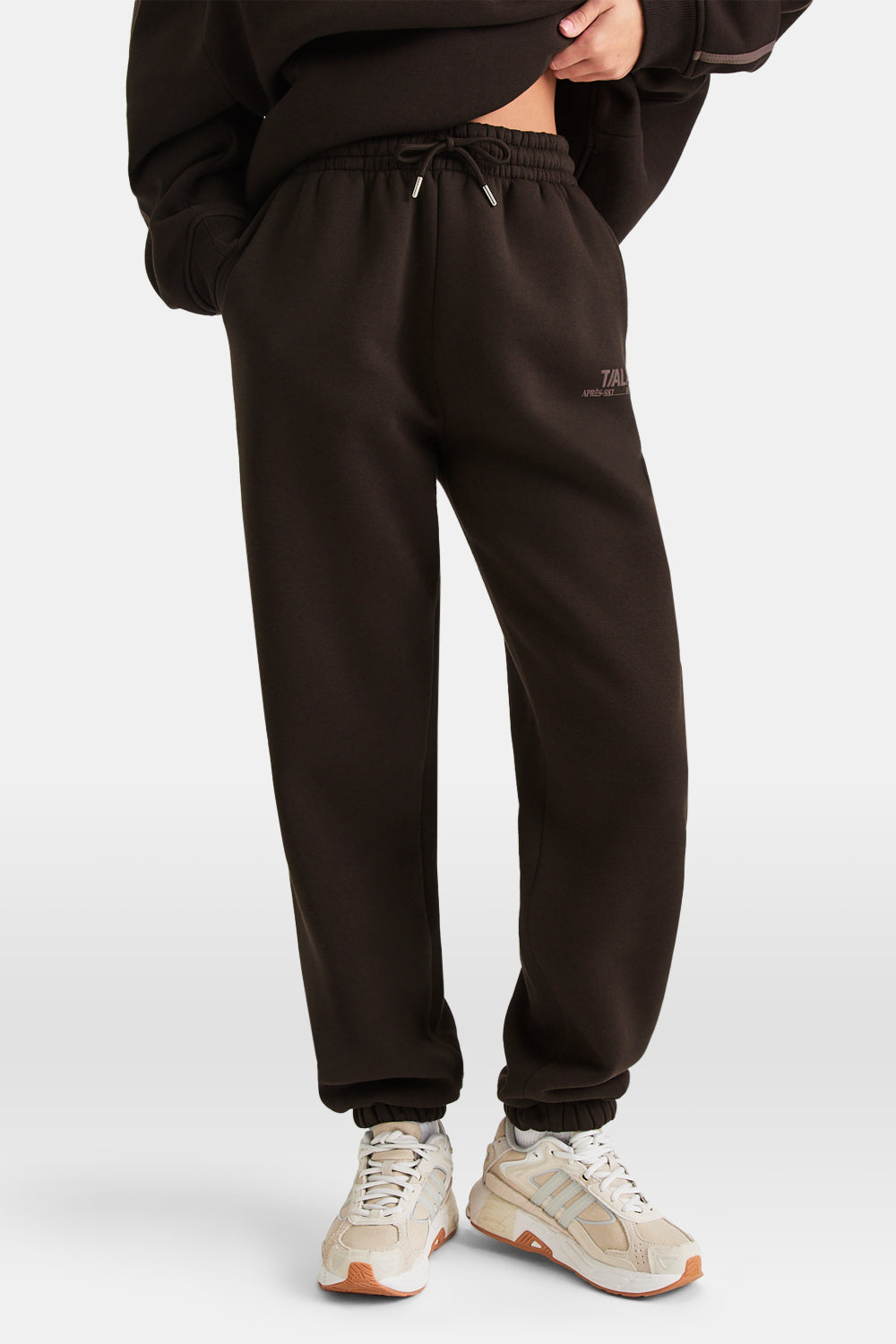 TALA WINTER SPORTS CUFFED JOGGER - AMERICANO