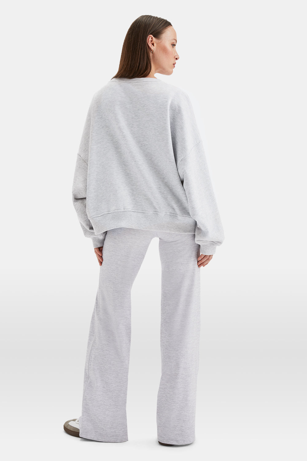 TALA STUDIO OVERSIZED FIT GIRLFRIEND SWEATSHIRT- GREY MARL