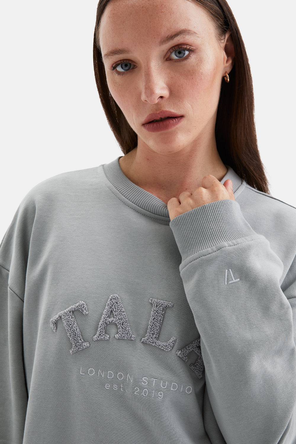 TALA STUDIO OVERSIZED LONGLINE SWEATSHIRT- SOFT SAGE