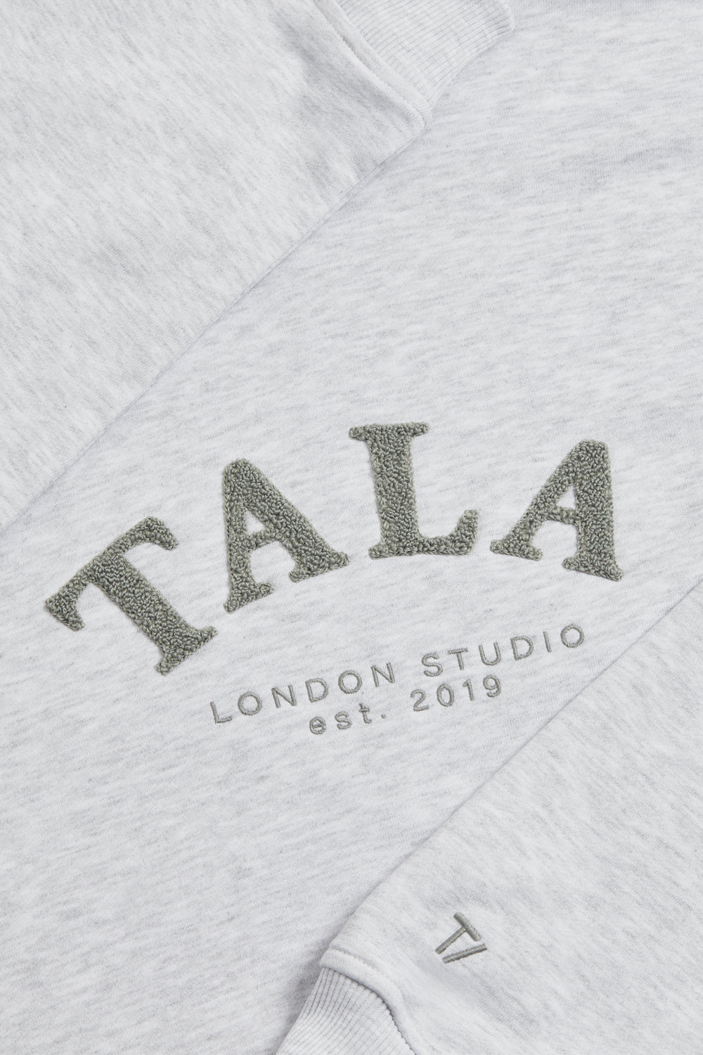 TALA STUDIO OVERSIZED LONGLINE SWEATSHIRT- GREY MARL