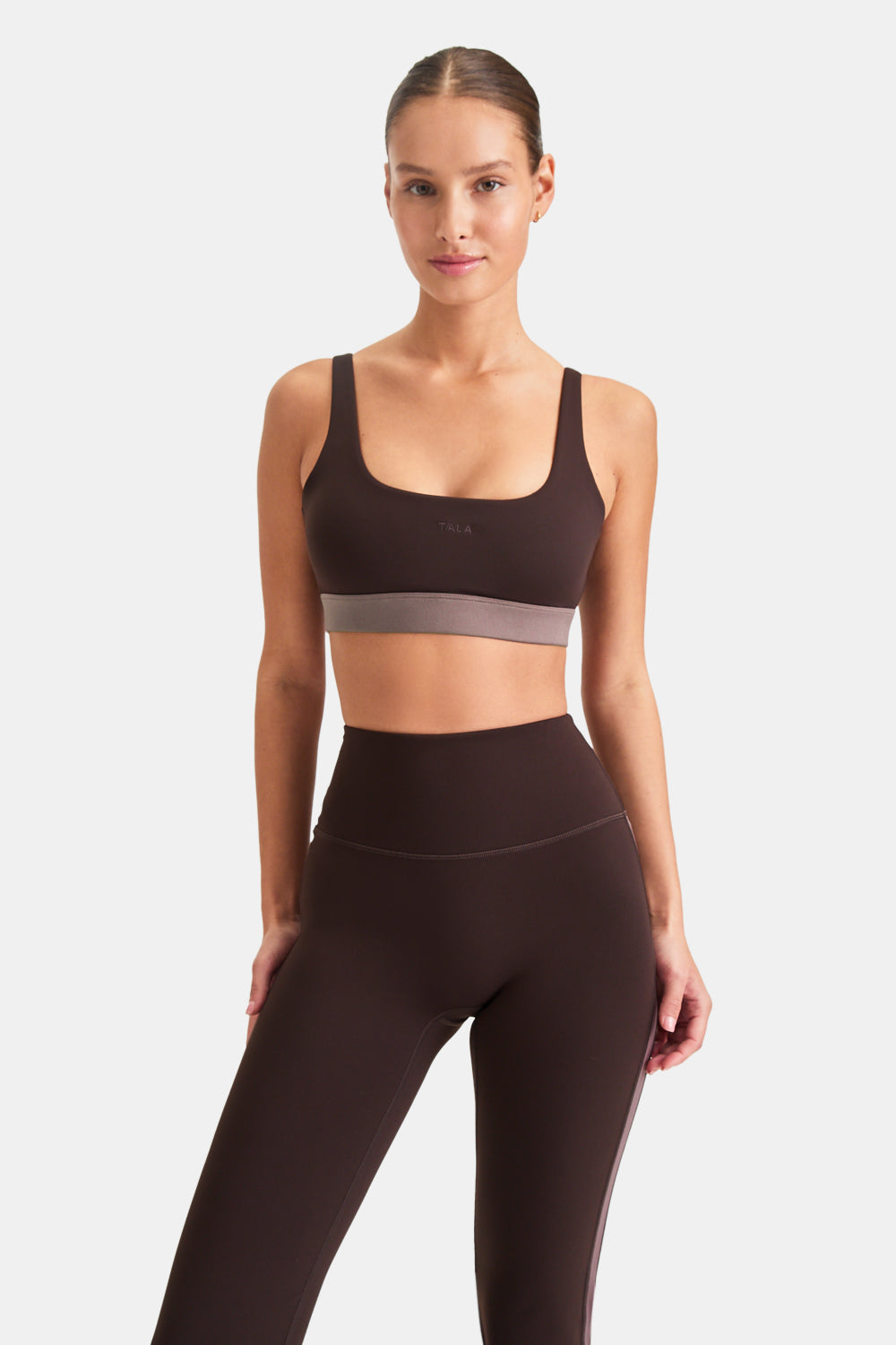 DAYFLEX OPEN BACK SQUARE NECK SPORTS BRA - AMERICANO AND MOCHA