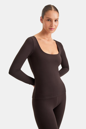 DAYFLEX BUILT-IN SUPPORT SCOOP NECK LONG SLEEVE TOP - AMERICANO