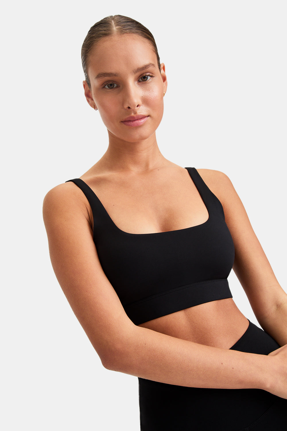 DAYFLEX ESSENTIAL SQUARE NECK SPORTS BRA - SHADOW BLACK