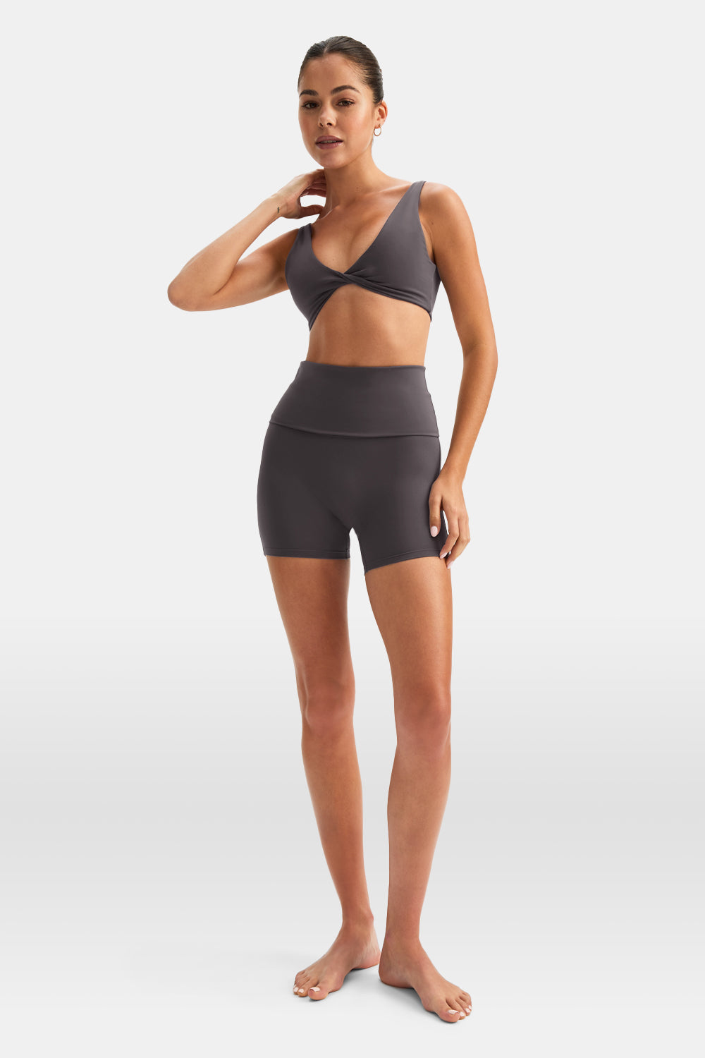 DAYFLEX TWIST FRONT SPORTS BRA - COOL ESPRESSO