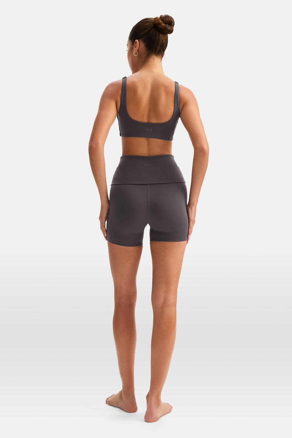 DAYFLEX TWIST FRONT SPORTS BRA - COOL ESPRESSO