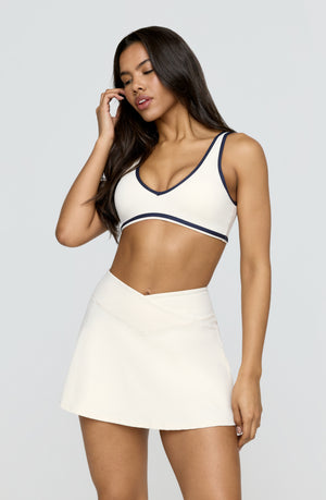 DayFlex Plunge Neck Push-Up Sports Bra - Buttermilk And Navy