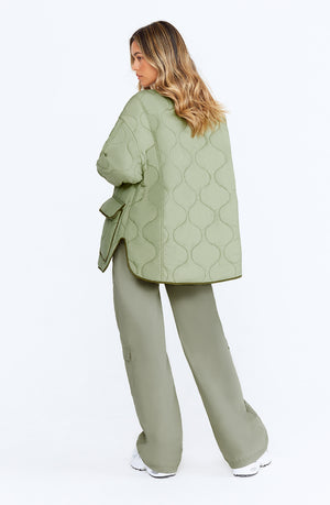 OVERSIZED REVERSIBLE QUILTED JACKET- LIGHT OLIVE AND ARMY GREEN