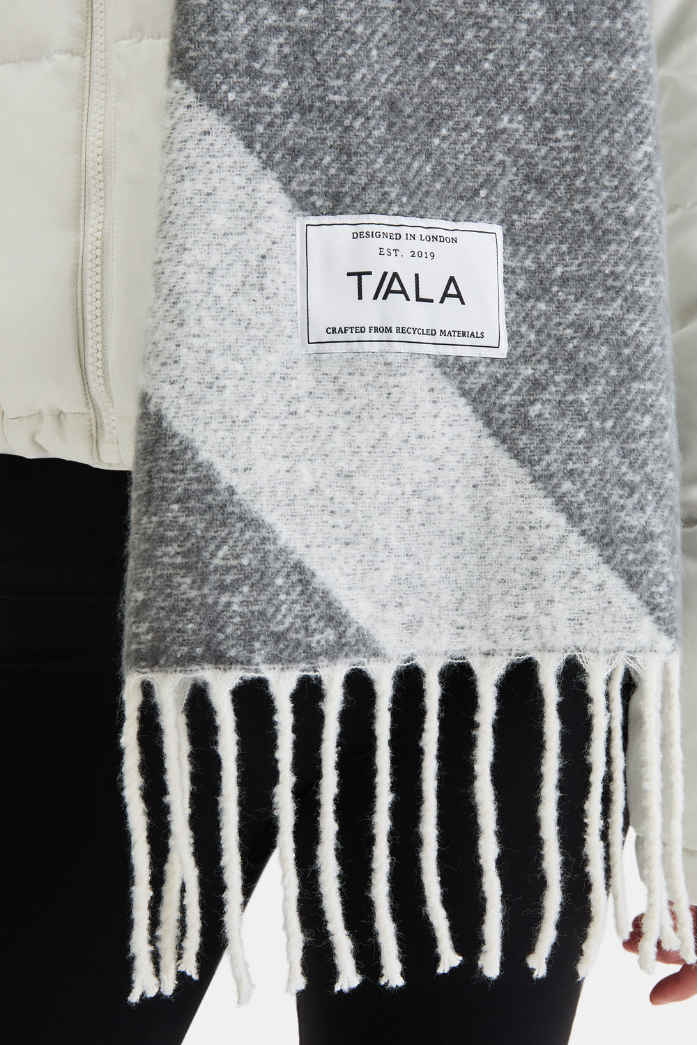 T LOGO BRUSHED SCARF - MID GREY AND LIGHT GREY