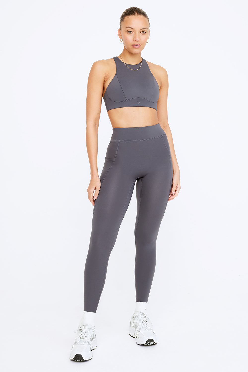 PROJECT VOLLEY HIGH NECK BRA LEGGING CHARCOAL 010