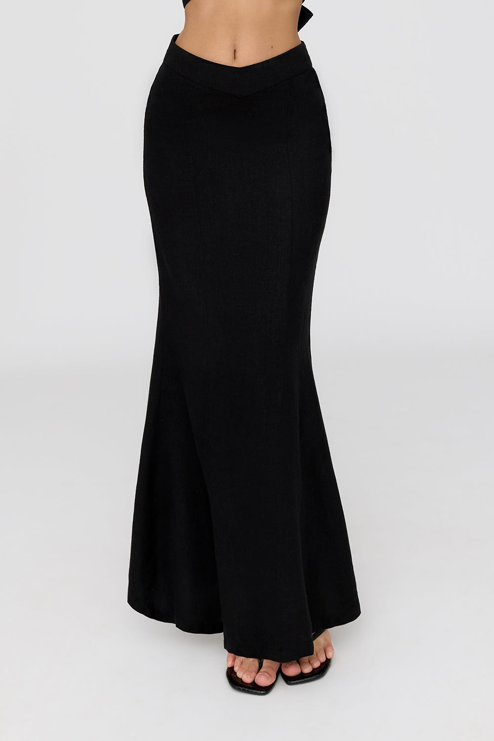 MILOS LINEN BLEND V WAIST MAXI SKIRT - SHADOW BLACK