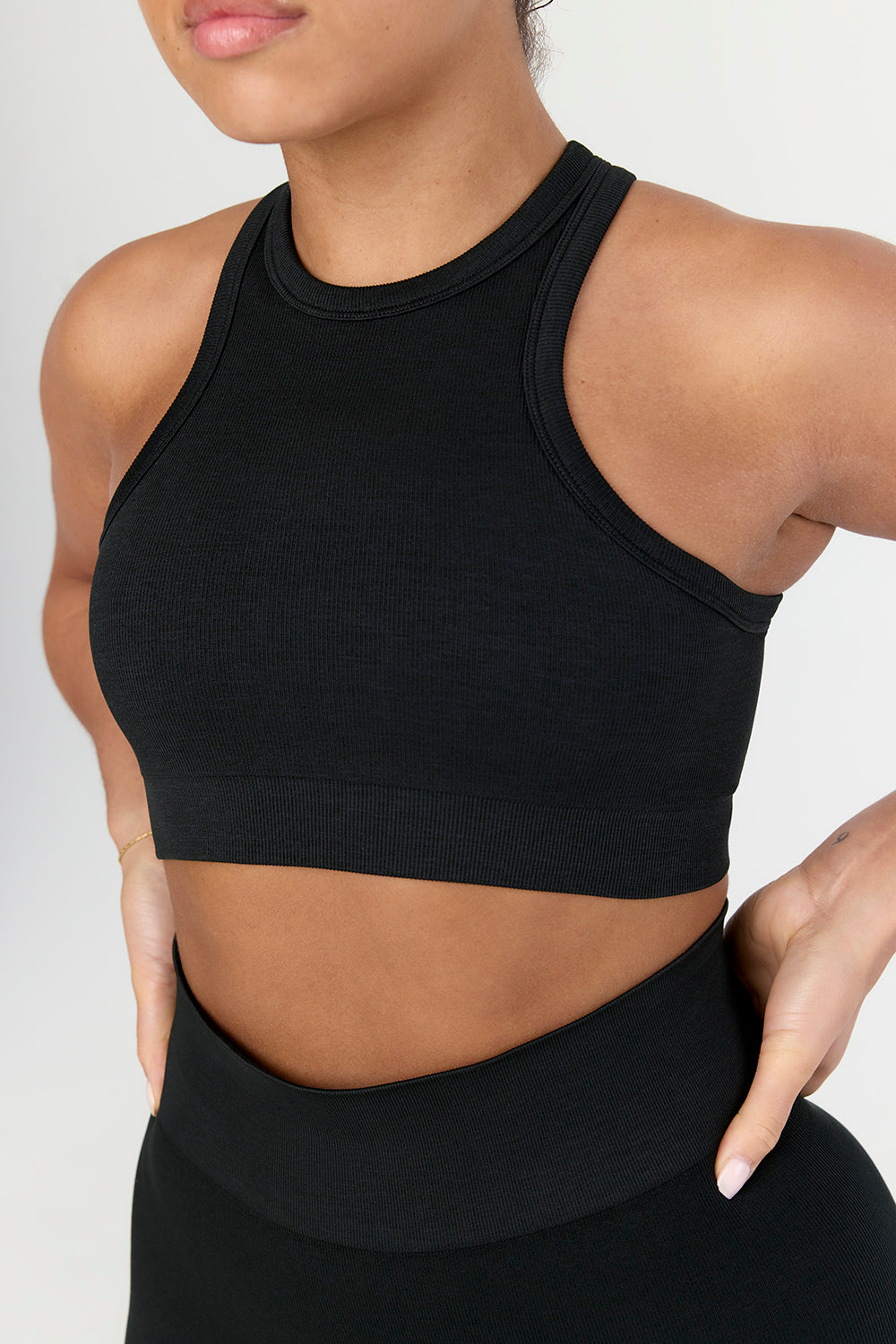 SCULPT SEAMLESS RIBBED RACER SPORTS BRA - BLACK MARL