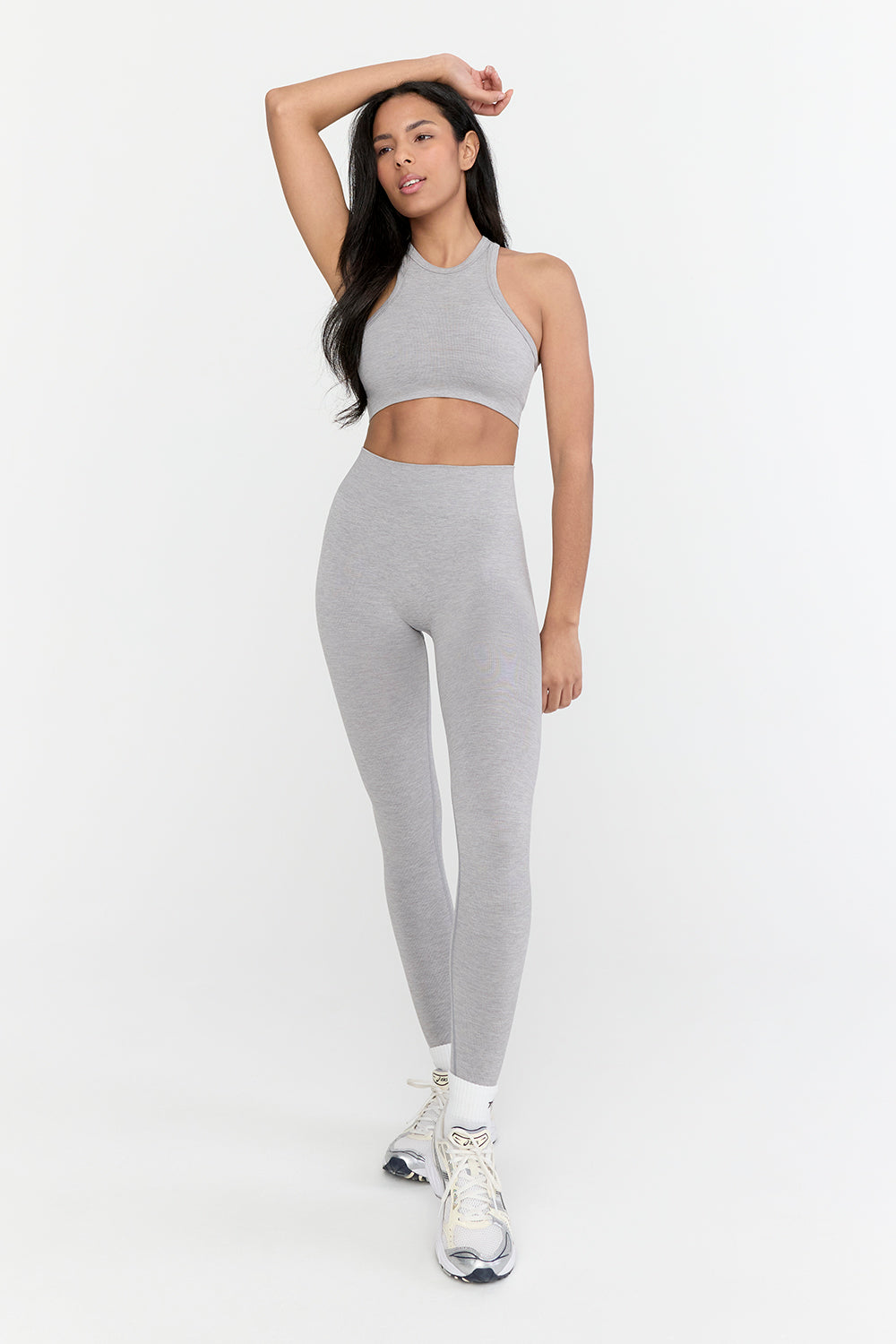 SCULPT SEAMLESS RIBBED RACER SPORTS BRA - LIGHT GREY MARL