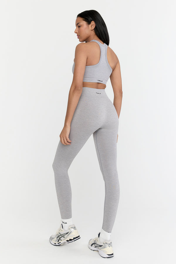 AL Yoga Sports Bras AIRL Suit Up Bra Adjustable Straps Medium Support Gym  SweatTops Tennis Dance Pilates Muse Heart Throb Bra Tank Matching Leggings