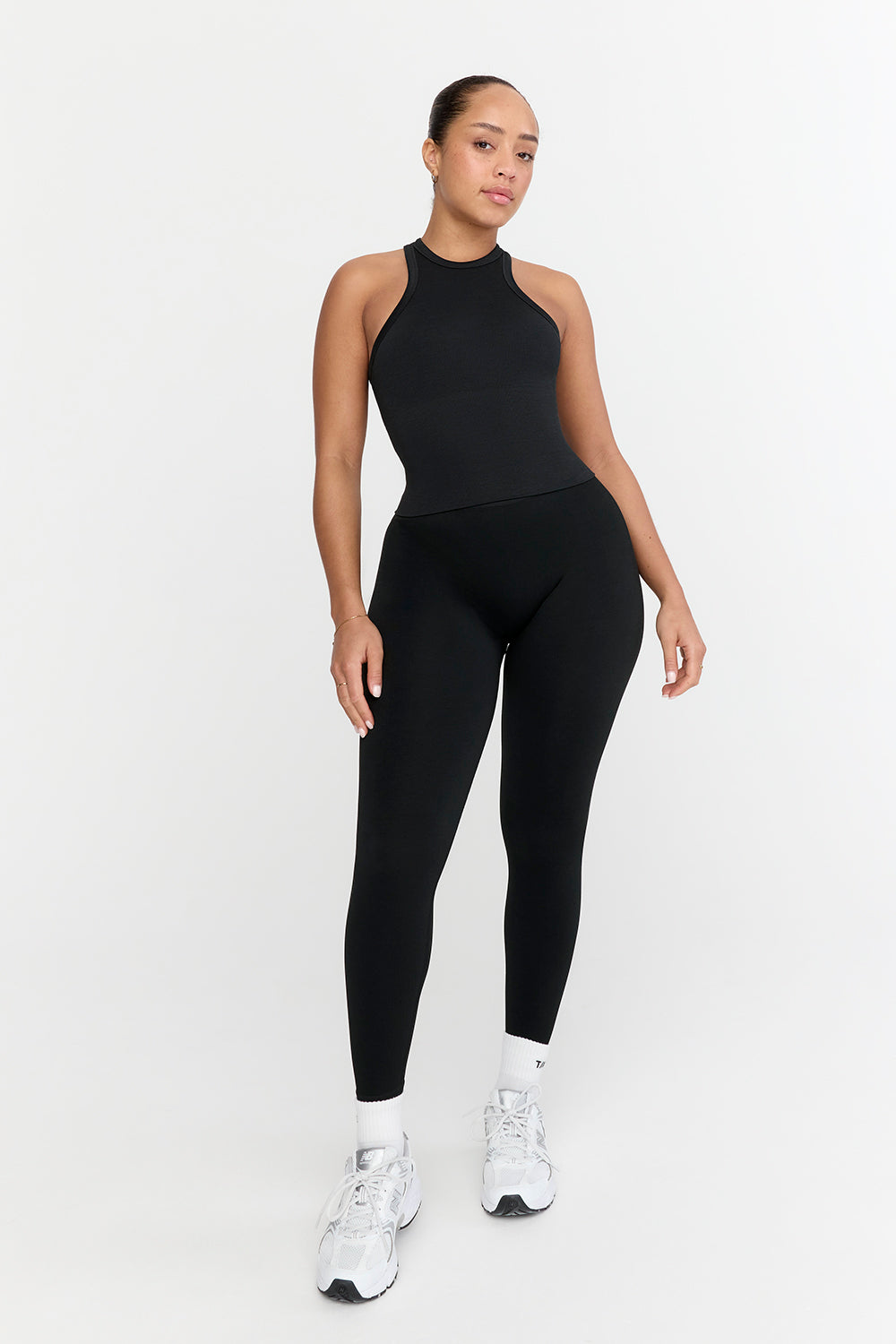 SCULPT SEAMLESS RIBBED RACER TANK - BLACK MARL