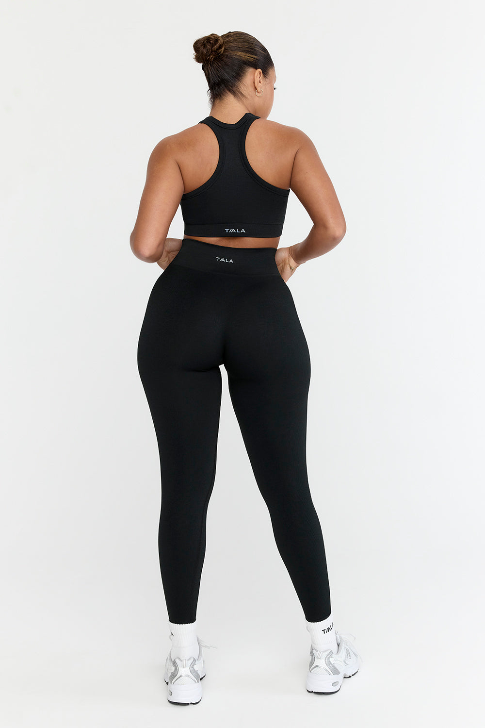 SCULPT SEAMLESS RIBBED HIGH WAISTED LEGGING - BLACK MARL