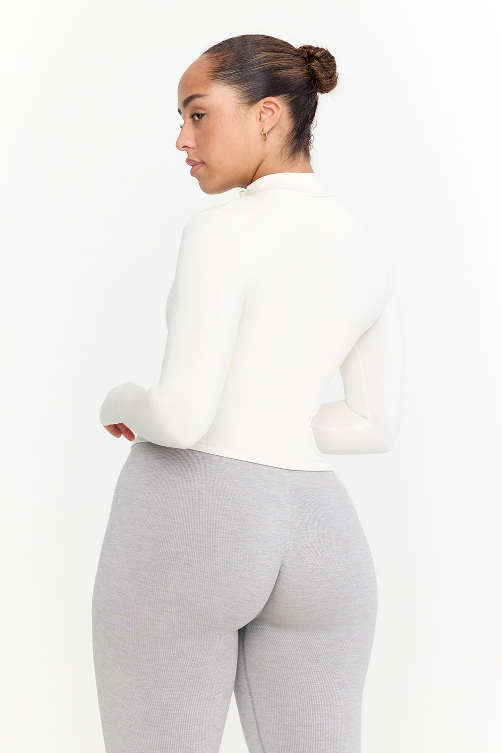 SCULPT SEAMLESS RIBBED ZIP THROUGH JACKET- MILK MARL