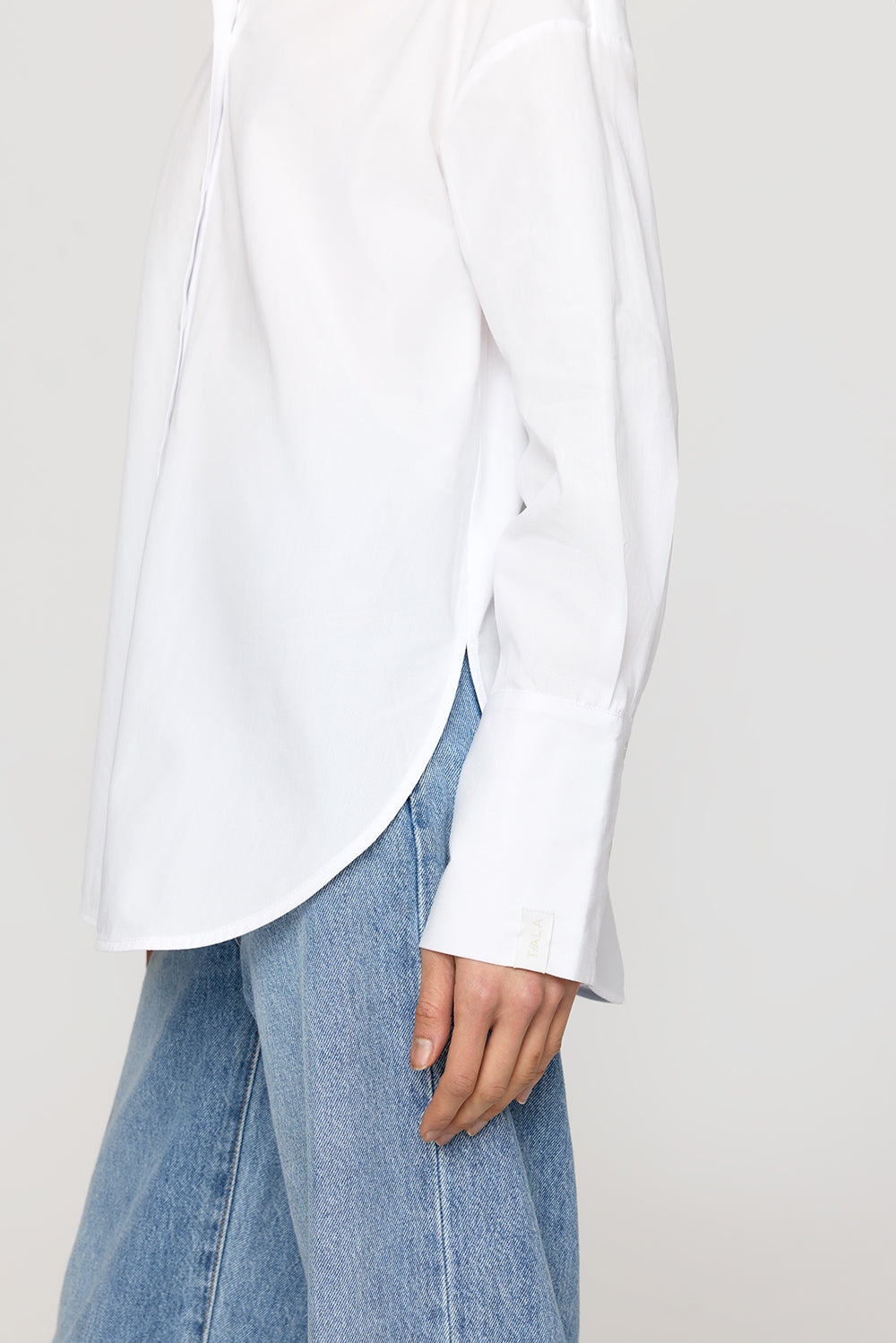 THE ESSENTIAL POPLIN SHIRT - WHITE