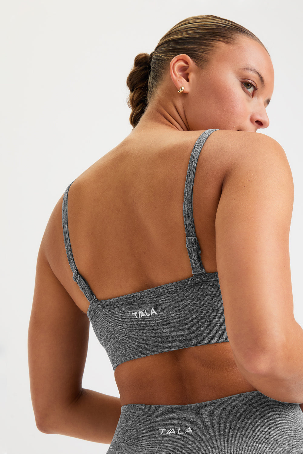 SCULPT SEAMLESS BANDEAU SPORTS BRA - CHARCOAL MARL