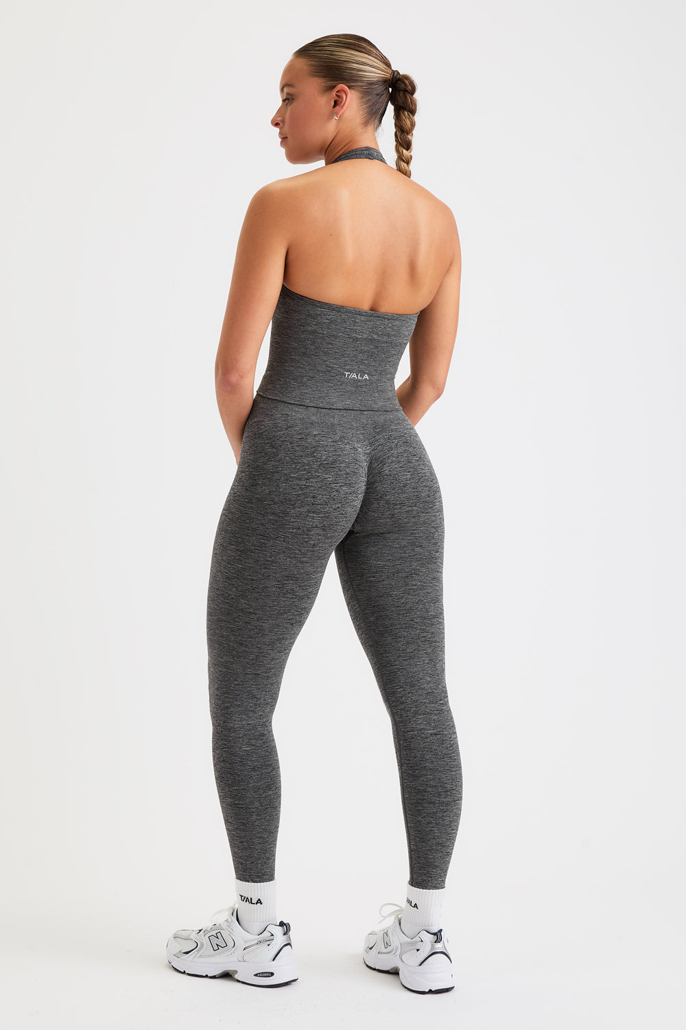 SCULPT SEAMLESS HALTER TANK - CHARCOAL MARL