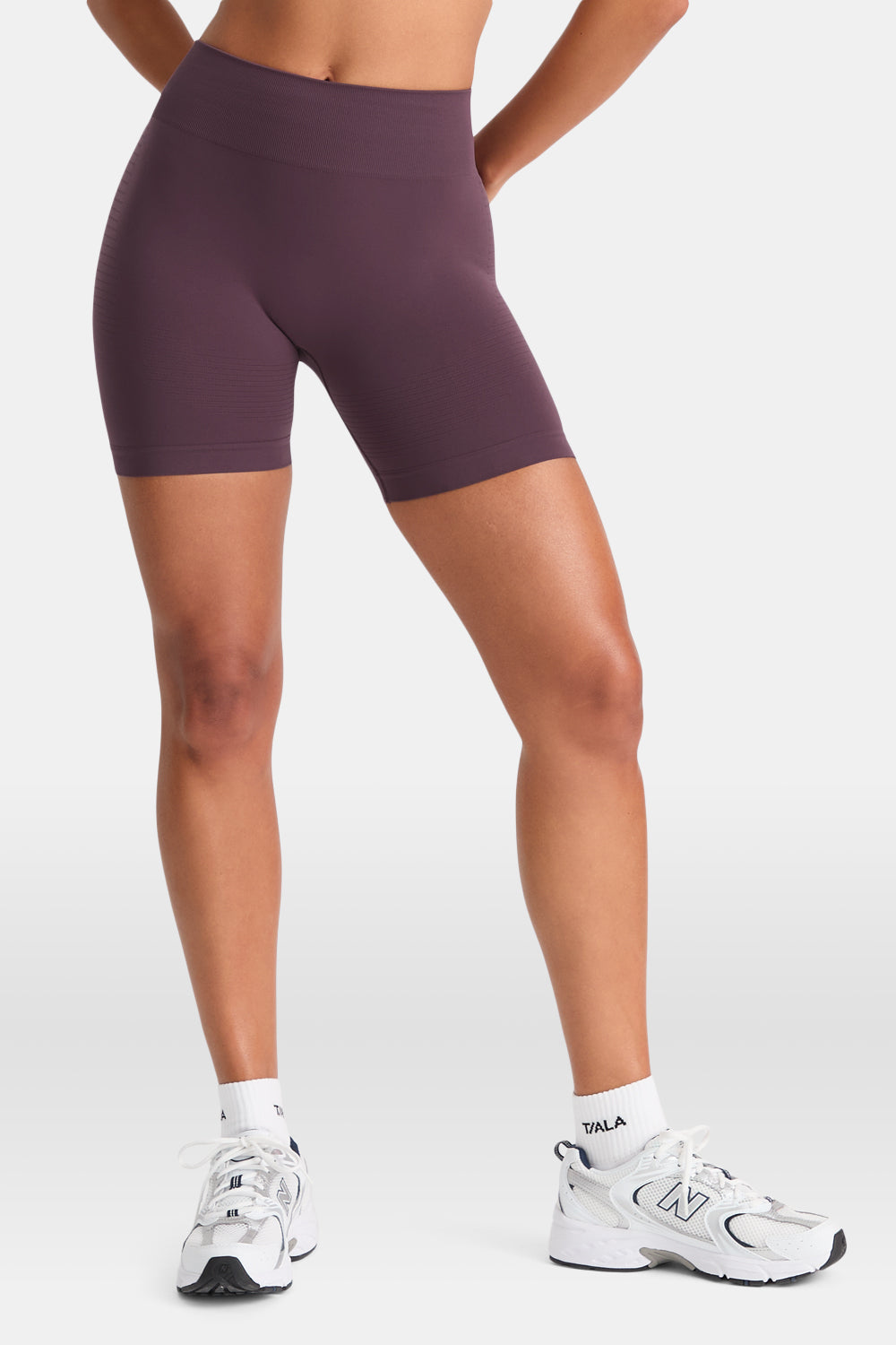 SCULPT SEAMLESS SCRUNCH CYCLING SHORTS - PLUM MARL