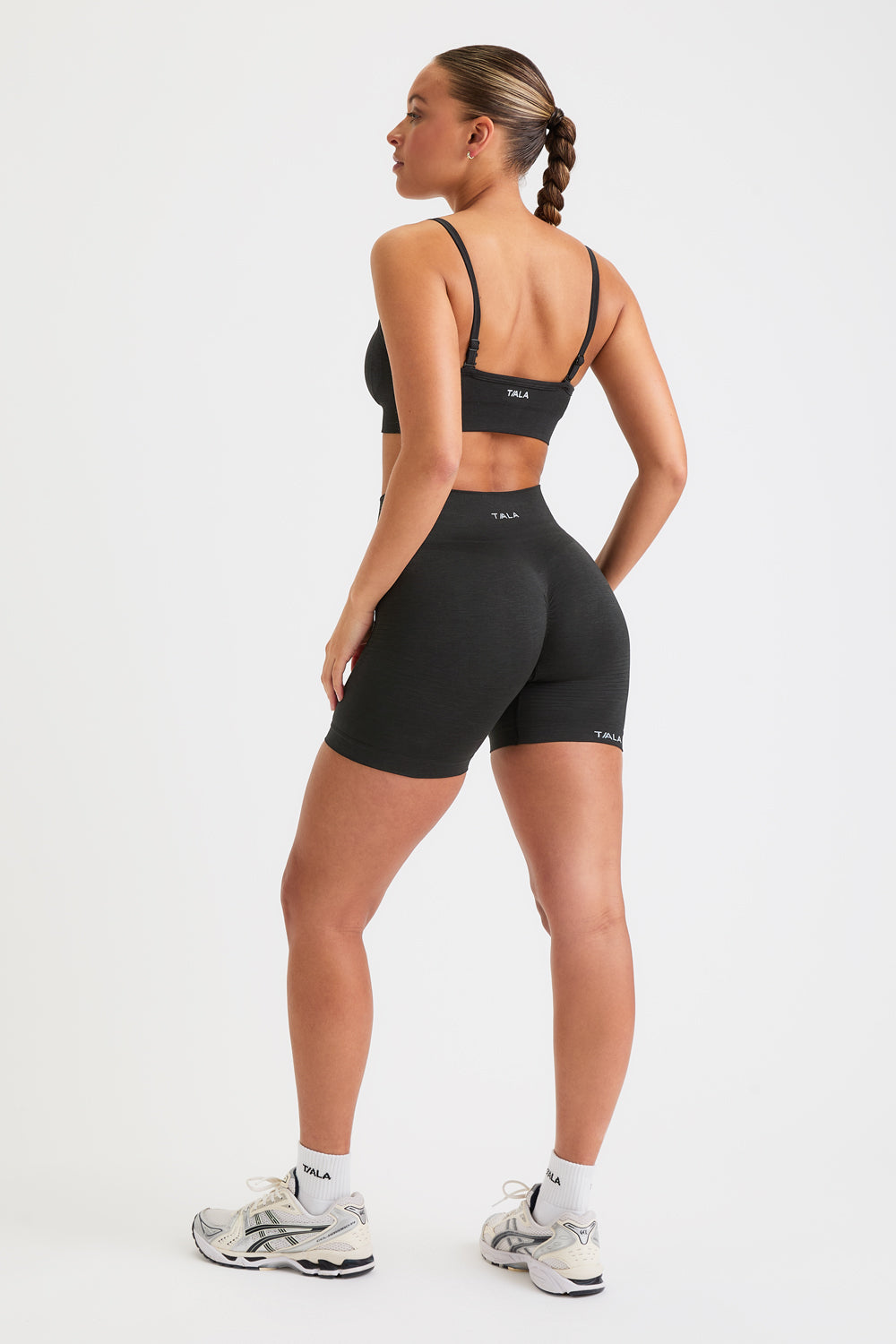 SCULPT SEAMLESS SCRUNCH CYCLING SHORTS - BLACK MARL