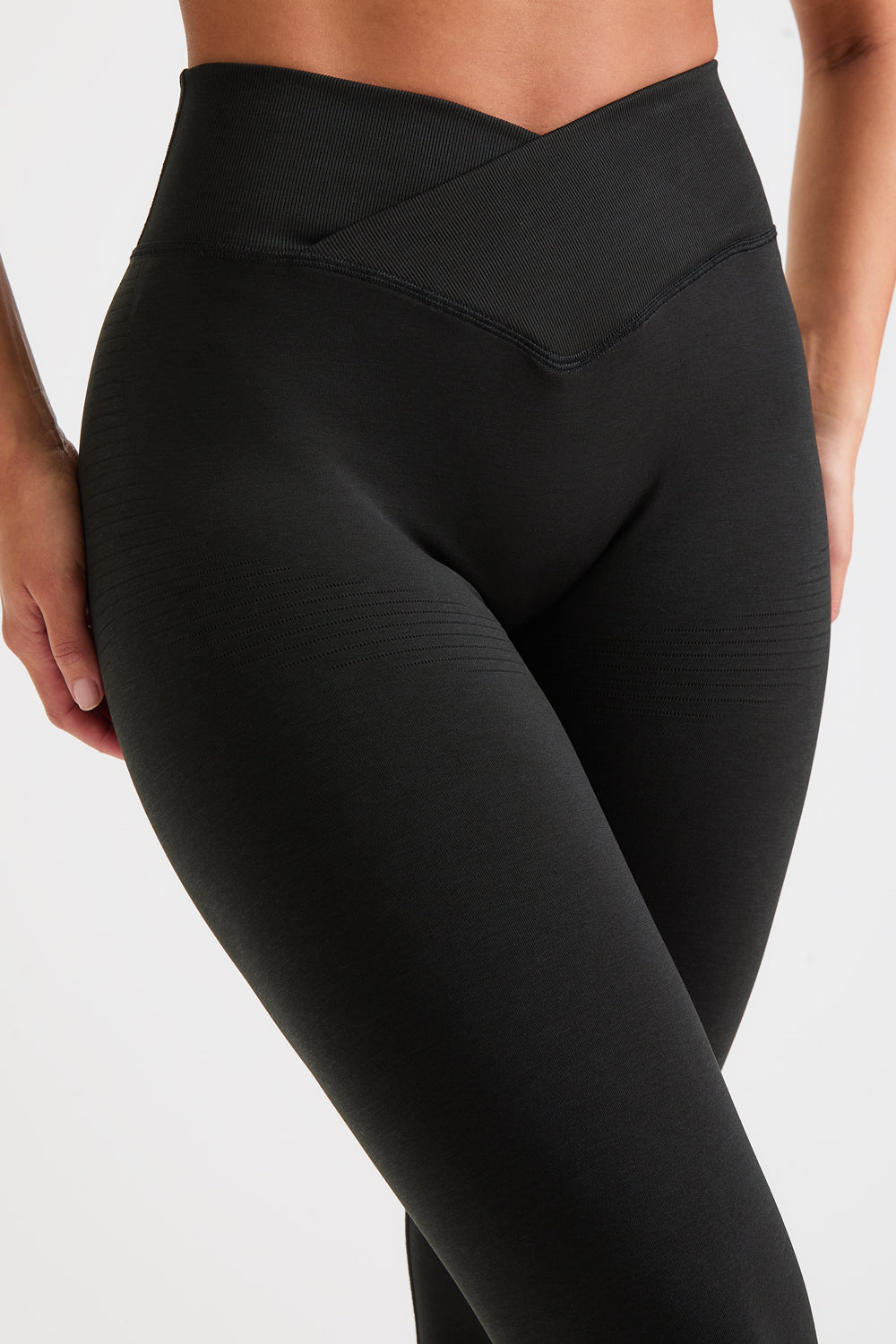 SCULPT SEAMLESS WRAP WAIST SCRUNCH LEGGING - BLACK MARL