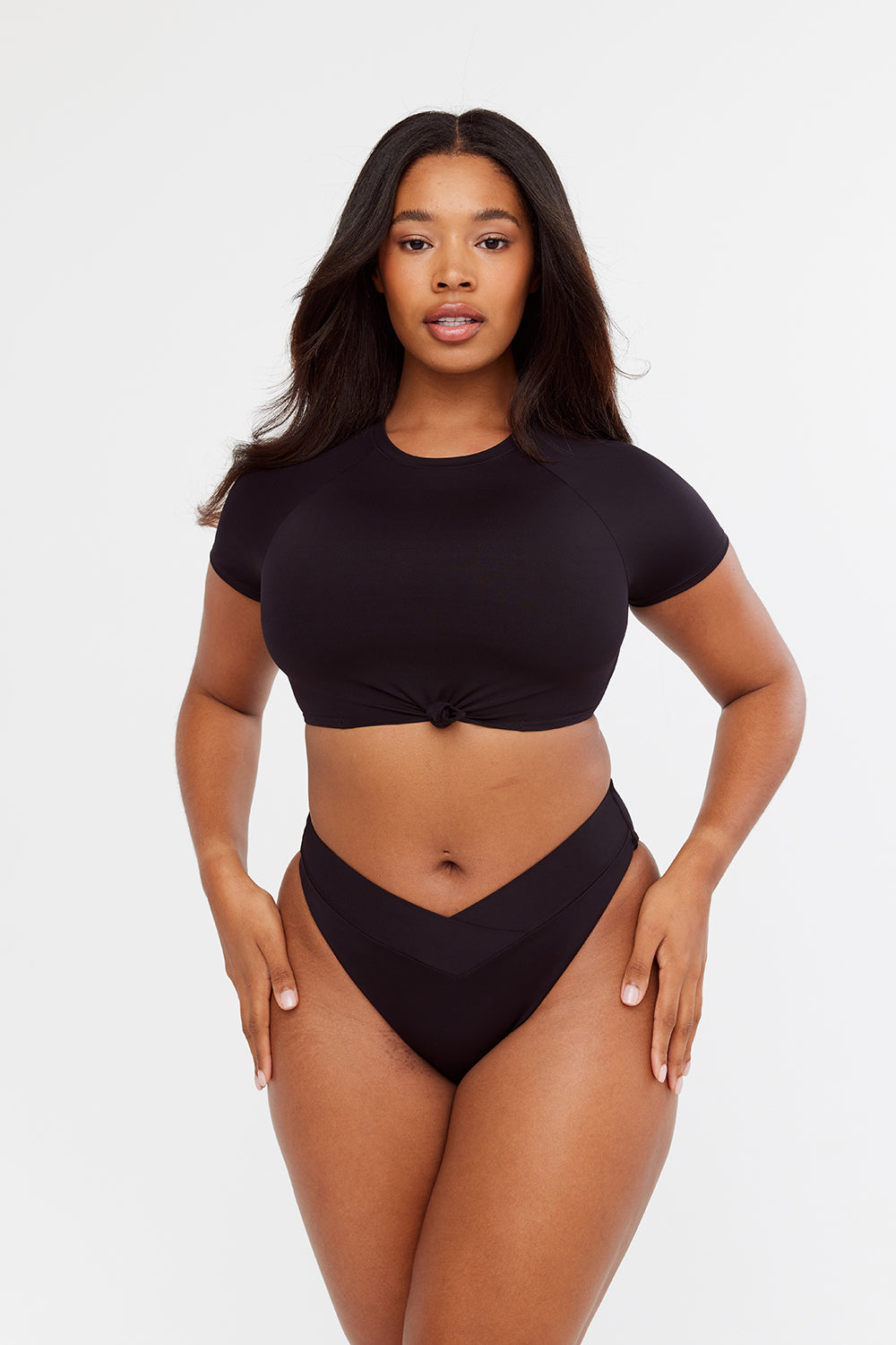 MALIBU CROP SWIM TEE - BLACK