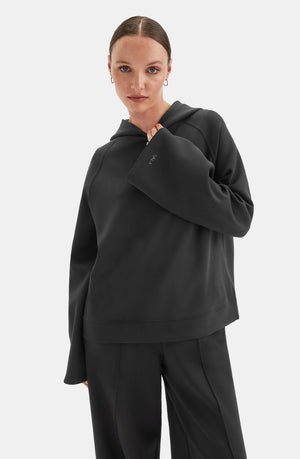 SOFTSMART FLARED SLEEVE HOODIE - BLACK