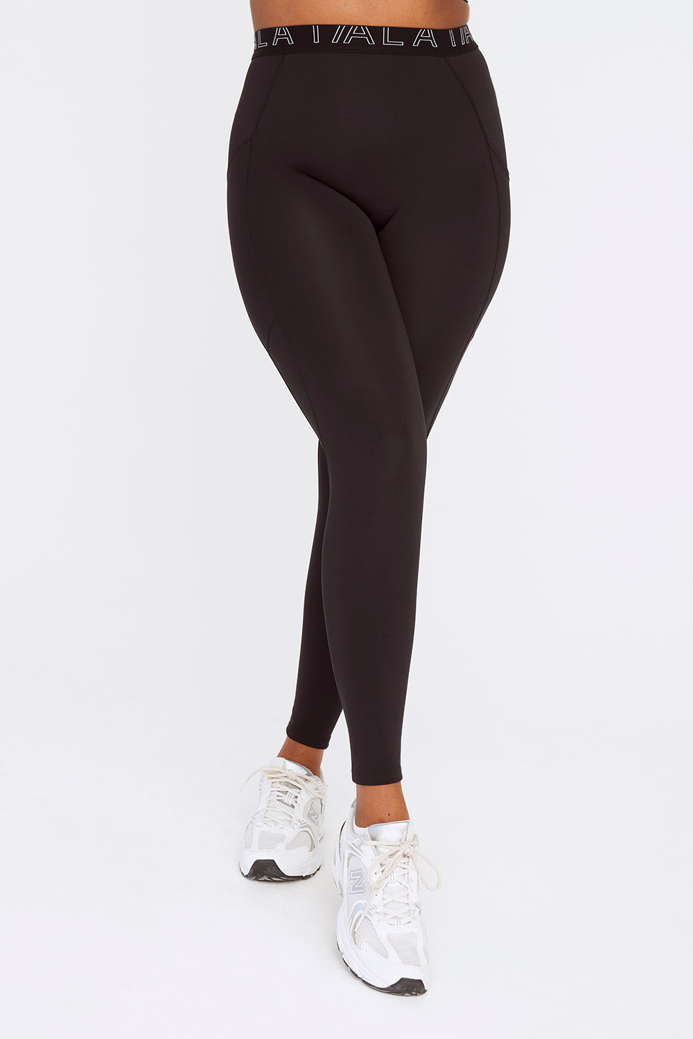 FORMTECH SIDE POCKET RUNNING LEGGING- BLACK