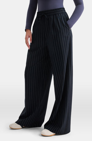 EVERYDAY TAILORING DRAWSTRING WIDE LEG TROUSERS - NAVY STRIPE