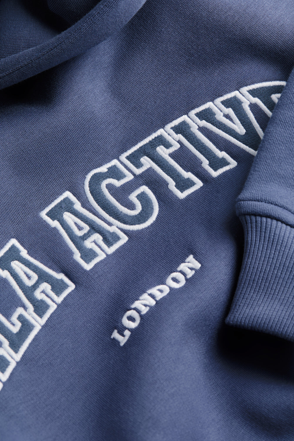 TALA ACTIVE APPLIQUE HOODIE - VINTAGE BLUE